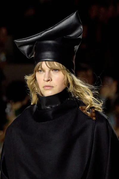 Look 91